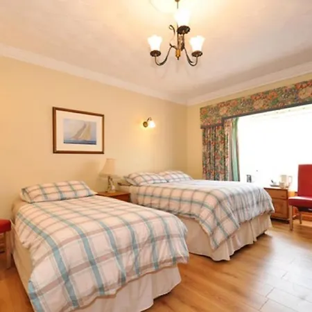 Lynfield 3* Galway